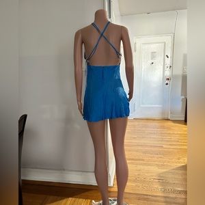 Zara’s blue mini dress